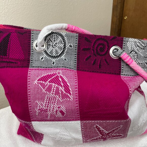 Mazatlan Beach and Travel Bag Used One Time! - Picture 3 of 7